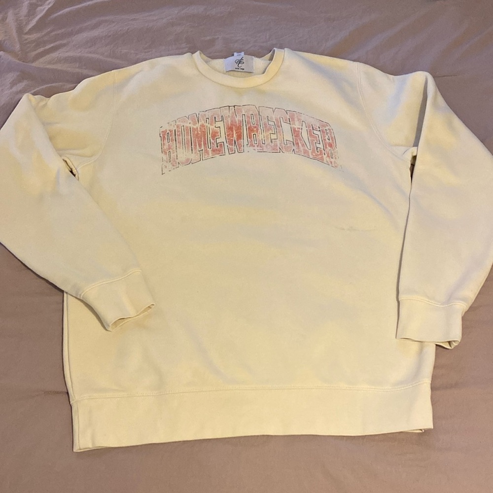 Sabrina Carpenter Tour Merch